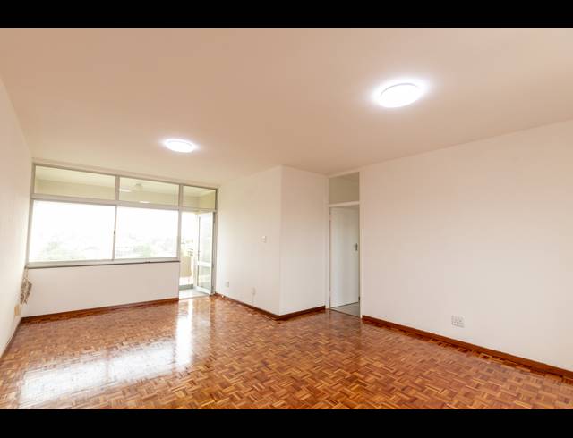 3 BEDROOM APARTMENT TO LET IN TABLE VIEW